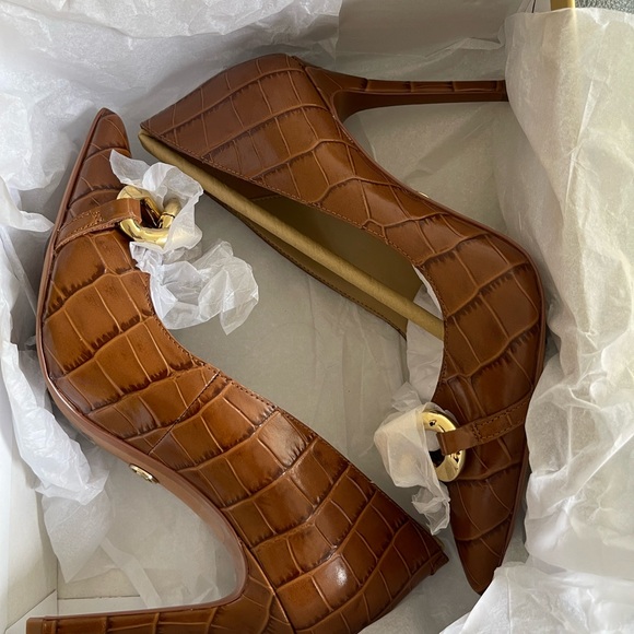 Michael Kors pumps - Picture 2 of 10